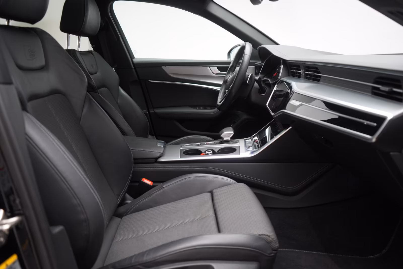 (B-621) Audi A6 40 TDI S-Line ACC/Pano/Lane/AHK - Image 9