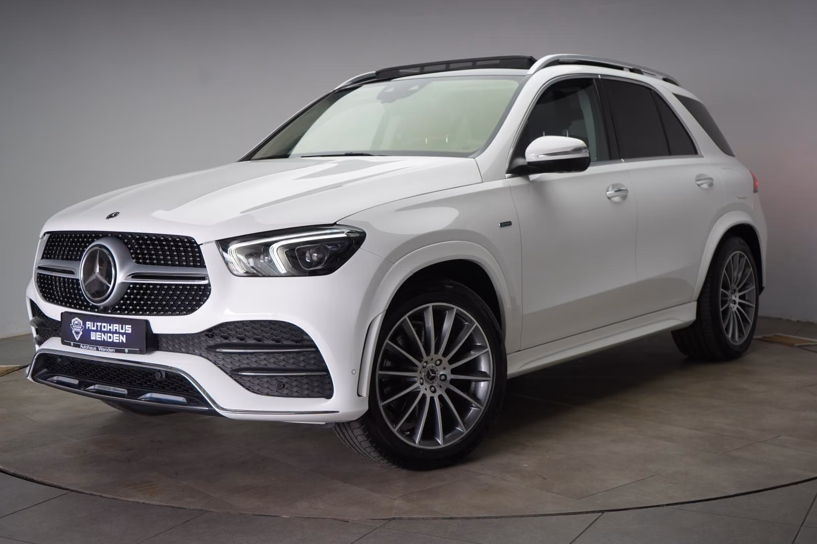 (B-587) Mercedes-Benz(Hybrid) GLE 350 e 4Matic AMG Leder/Distronic/HUD/Kam - Image 3