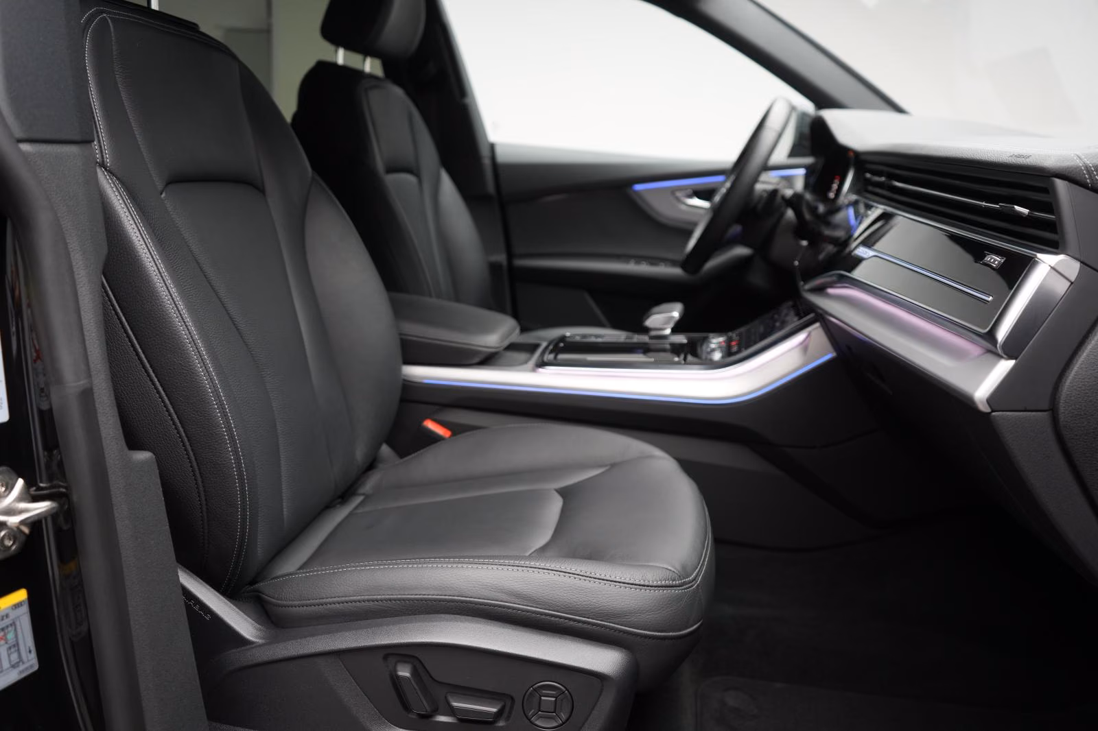 (B-301) Audi Q8 45 TDI Quattro Tiptronic Leder/ACC/Kamera/Mat - Image 8