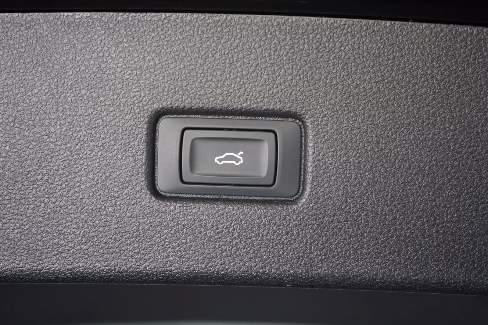 (B-733) Audi(Hybrid) Q5 50 TFSIe Sportback S Line S tronic Temp/Virtu - Image 25