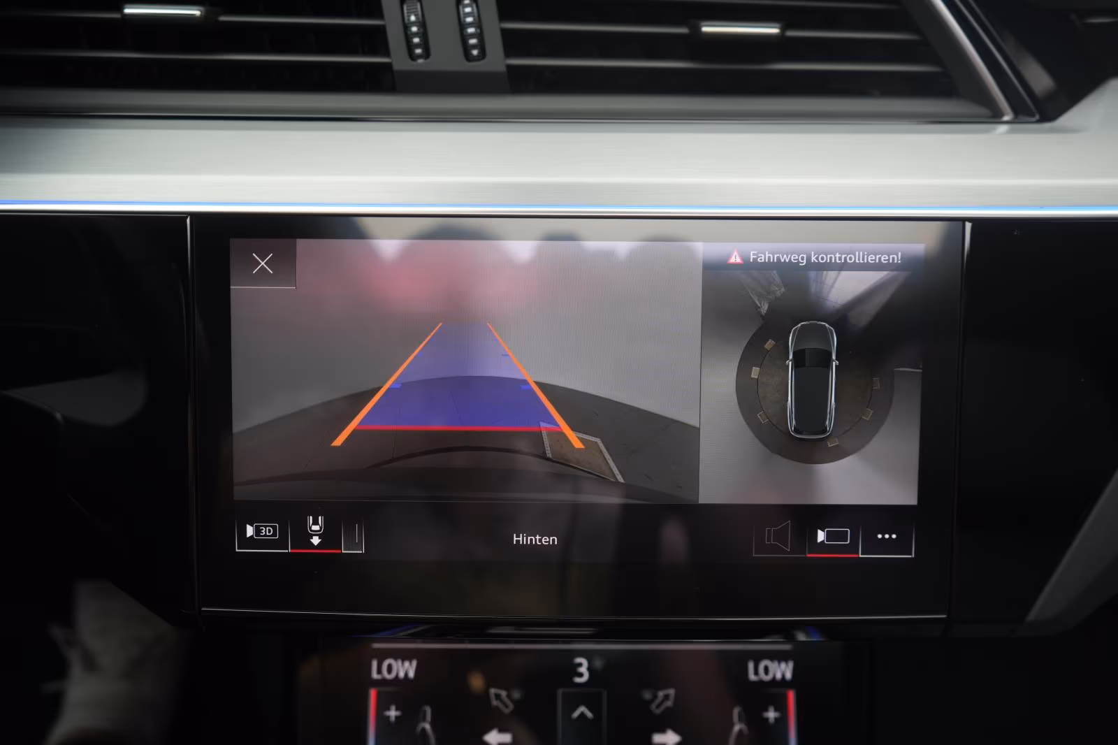 (B-587) Audi e-tron 55 quattro S line Matrix/Kamera/Pano/Virt - Image 17
