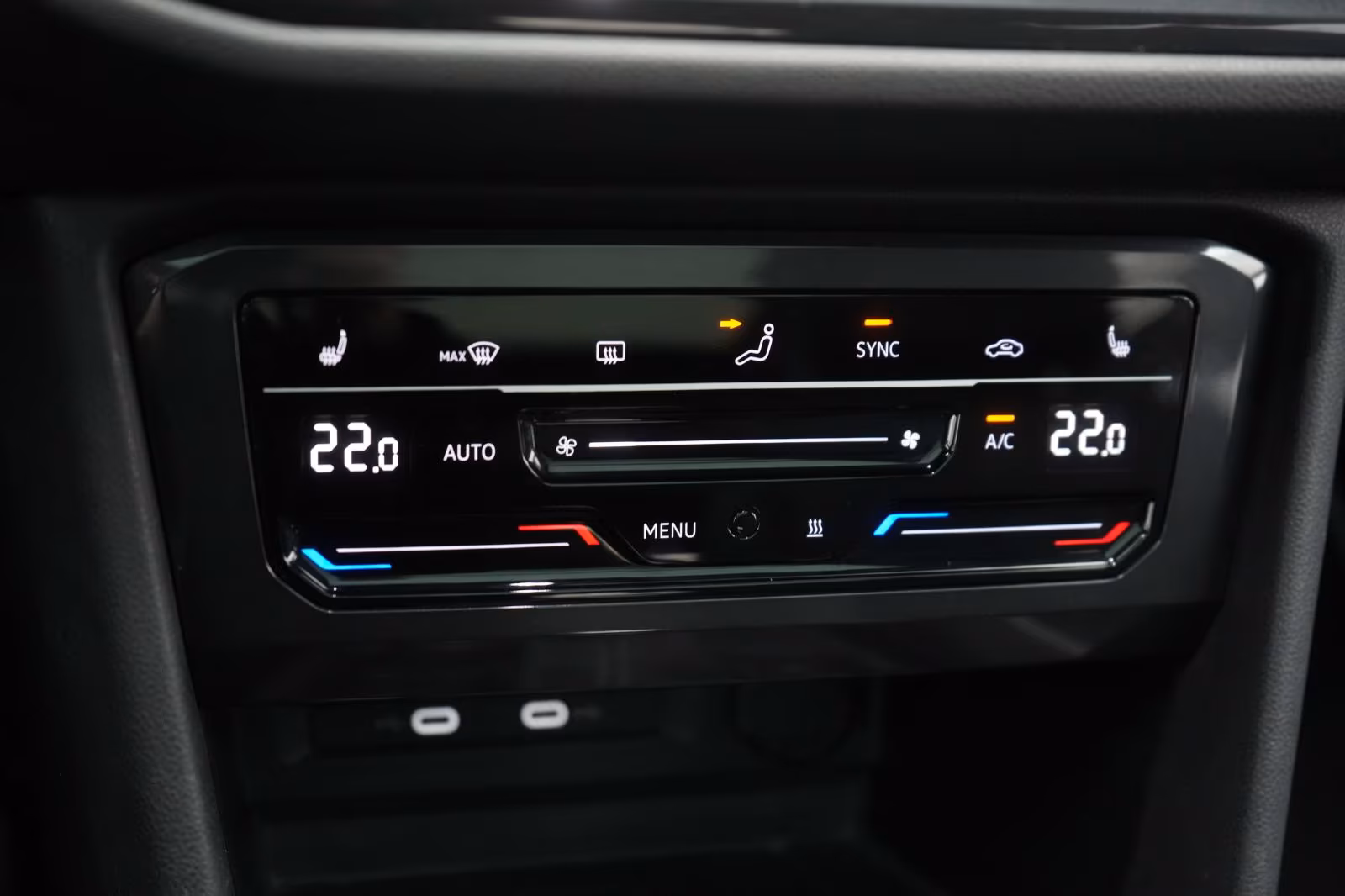 (B-124) Volkswagen(7 ghế) Tiguan Allspace 2.0 TSI 4Motion DSG R Line ACC/K - Image 20