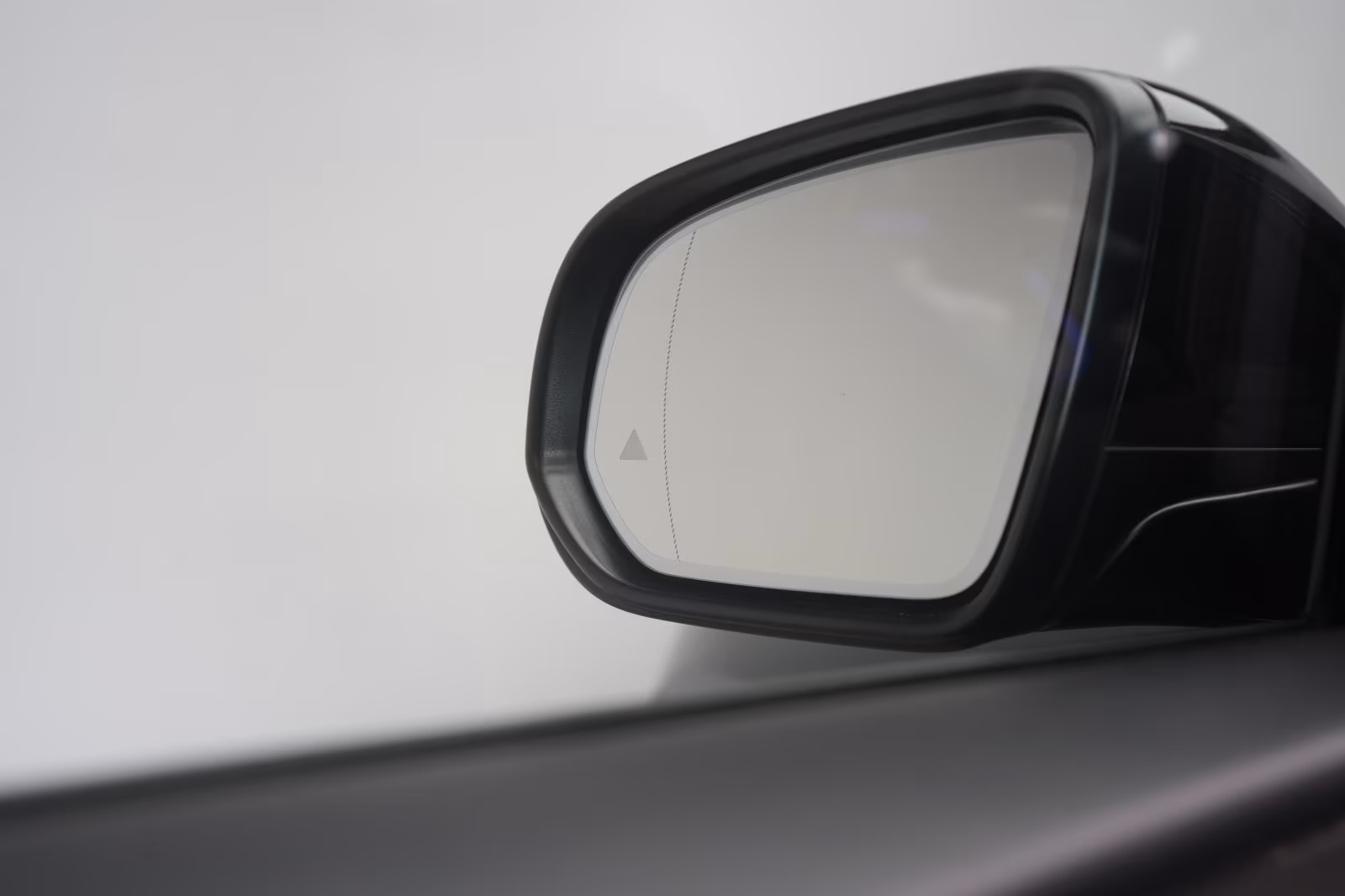 (B-137) Mercedes-Benz(Hybrid) GLE 350 de 4Matic 9G-Tronic AMG Distronic/Kam - Image 23