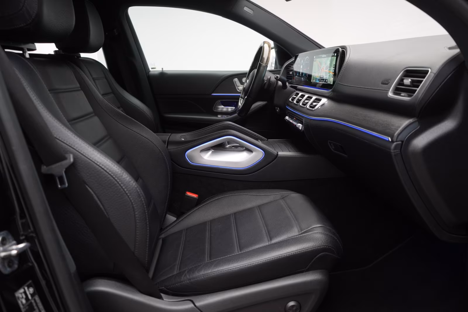 (B-329) Mercedes-Benz(Hybrid) GLE 350 de 4Matic AMG Leder/Burmester/Softclo - Image 9