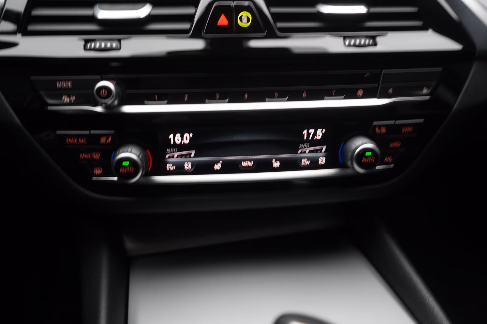 (B-585) BMW 520 d Touring M Sport Leder/ACC/Kamera/Virtual/H - Image 18