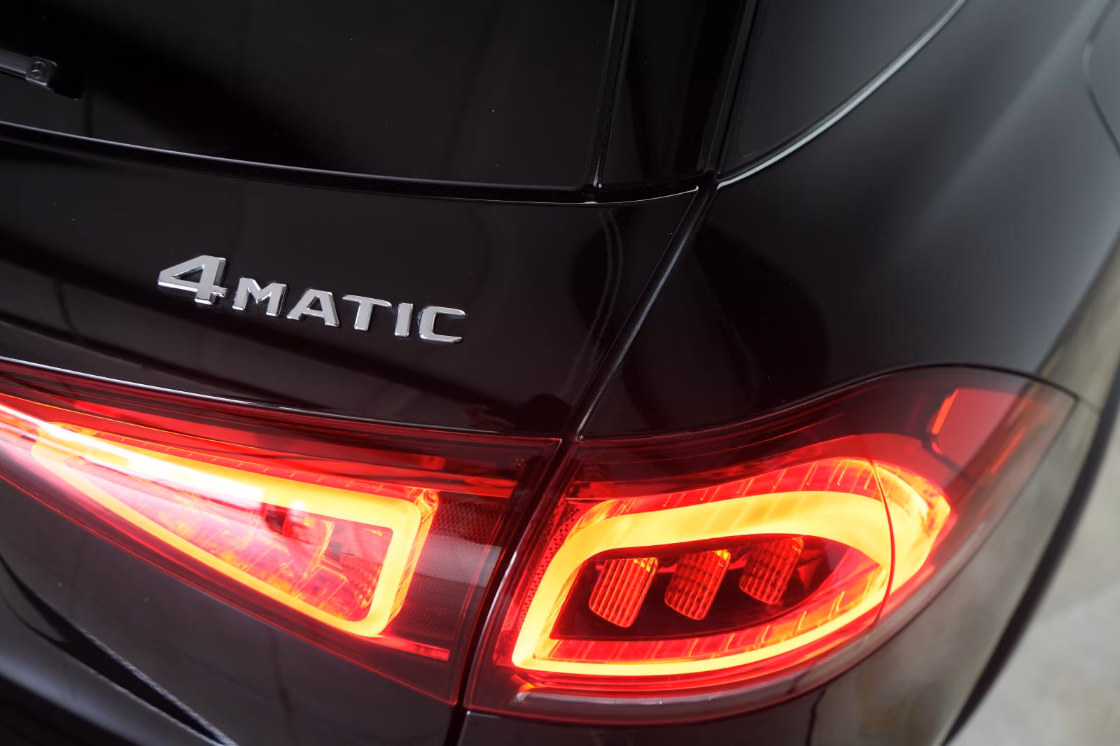 (B-267) Mercedes-Benz(Hybrid) GLE 350 de 4Matic 9G-T Distronic/Kamera/Standh - Image 22