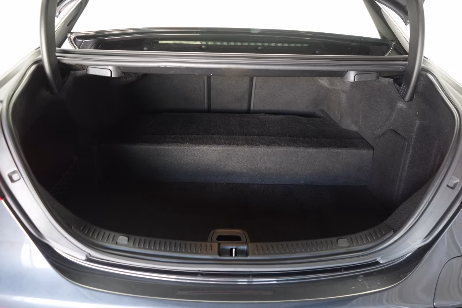 (B-099) Mercedes-Benz(Hybrid) E 300 de 9G-Tronic Avantgarde Distronic/Kamera - Image 22