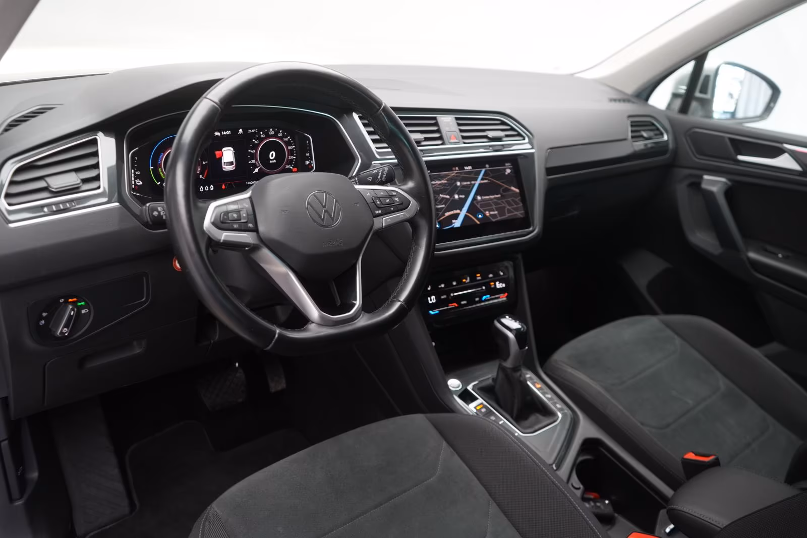 (B-280) Volkswagen(Hybrid) Tiguan 1.4 TSI eHybrid Elegance ACC/Kamera/Virtu - Image 8