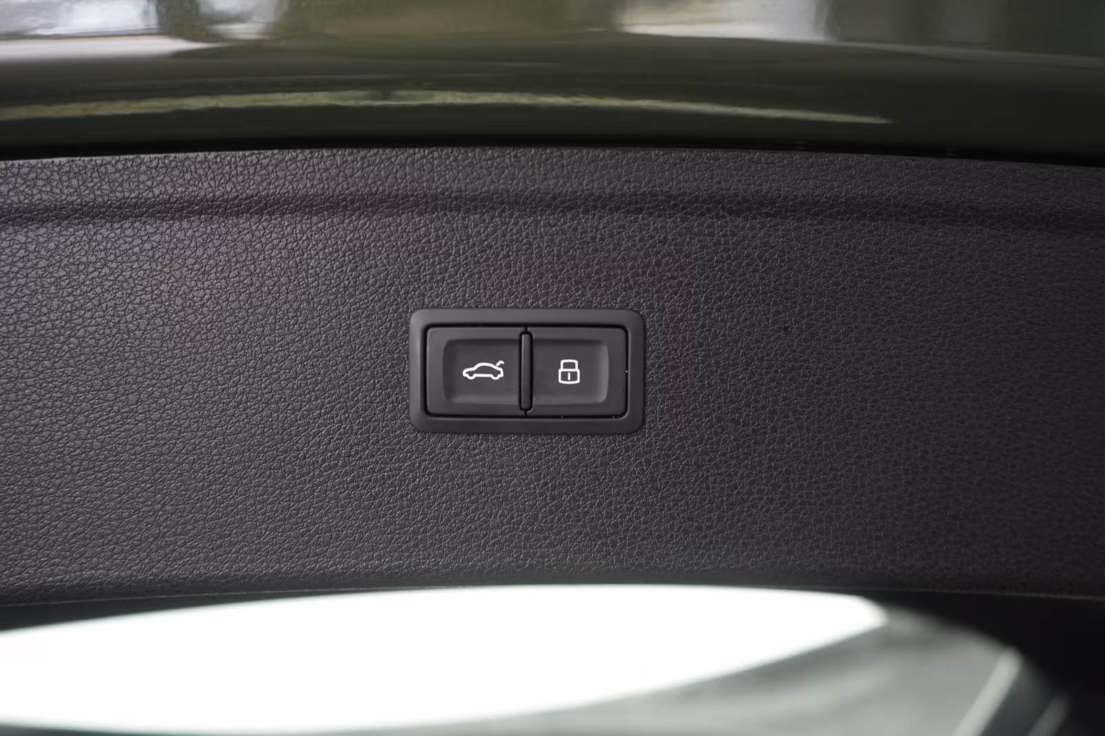 (B-327) Audi Q5 40 TDI quattro S tronic advanced ACC/Kamera/L - Image 24