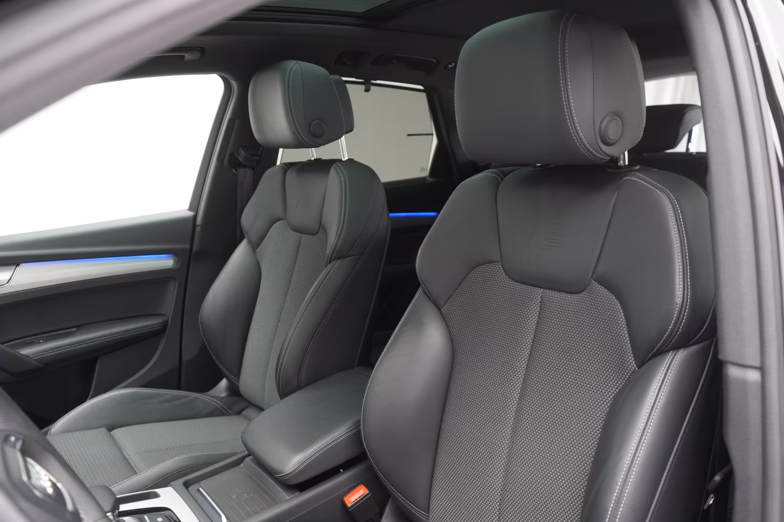 (B-112) Audi Q5 40 e TDI S-line quattro Temp/Kamera/Pano/HUD/ - Image 7