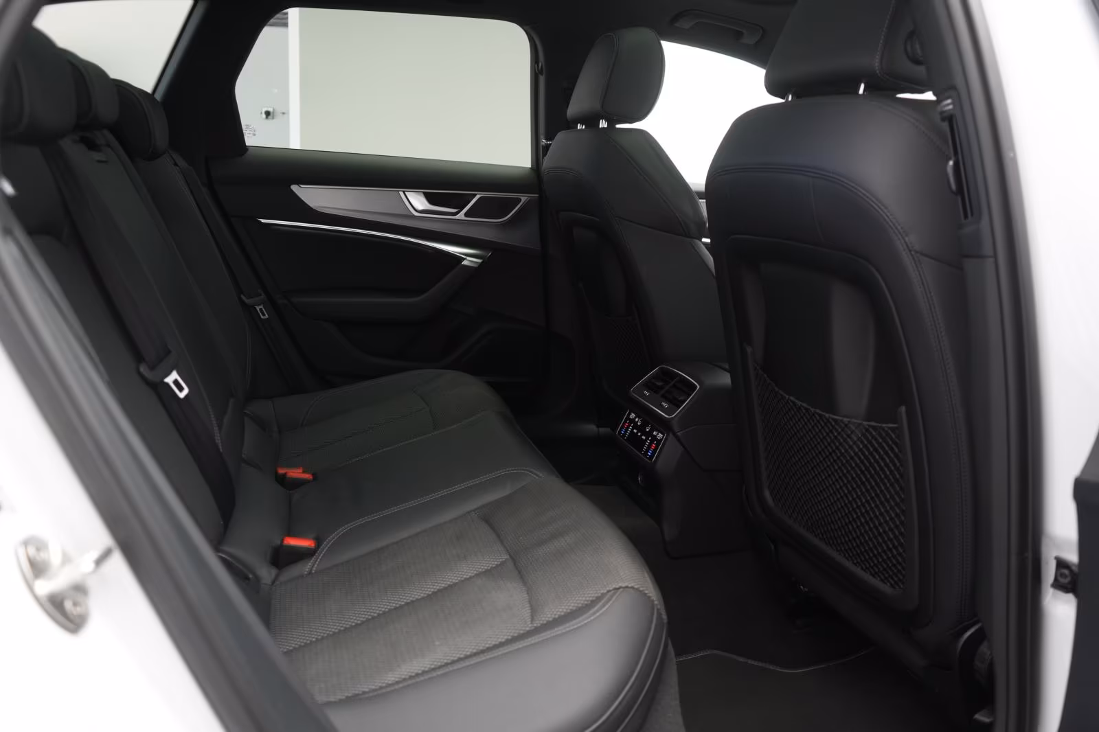 (B-102) Audi A6 40 TDI S tronic S line ACC/Kamera/Virtual/Pan - Image 11