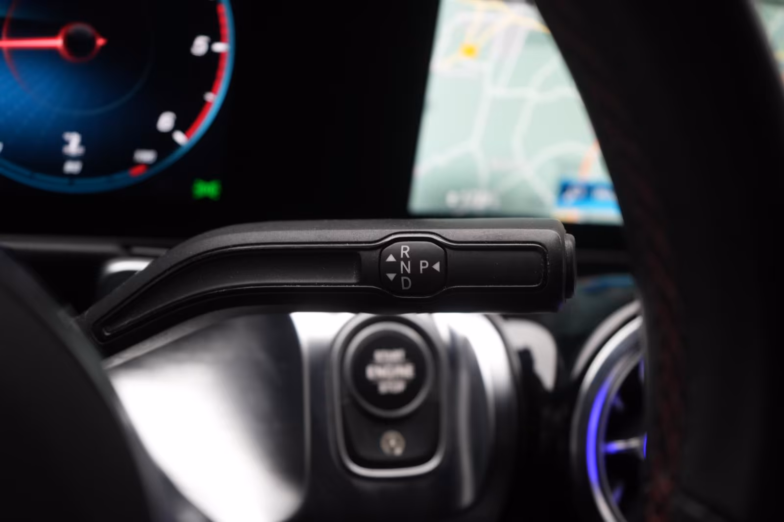 (B-482) Mercedes-Benz GLB 220 d 8G-DCT AMG Distronic/HUD/Kamera/A - Image 18