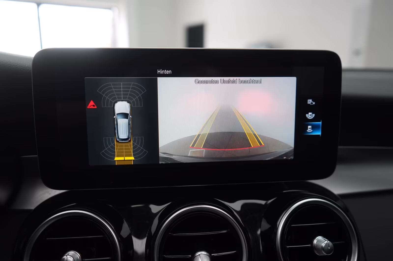 (B-354) Mercedes-Benz(Hybrid) GLC 300 de 4Matic 9G-Tronic Leder/Temp/Kamera - Image 17