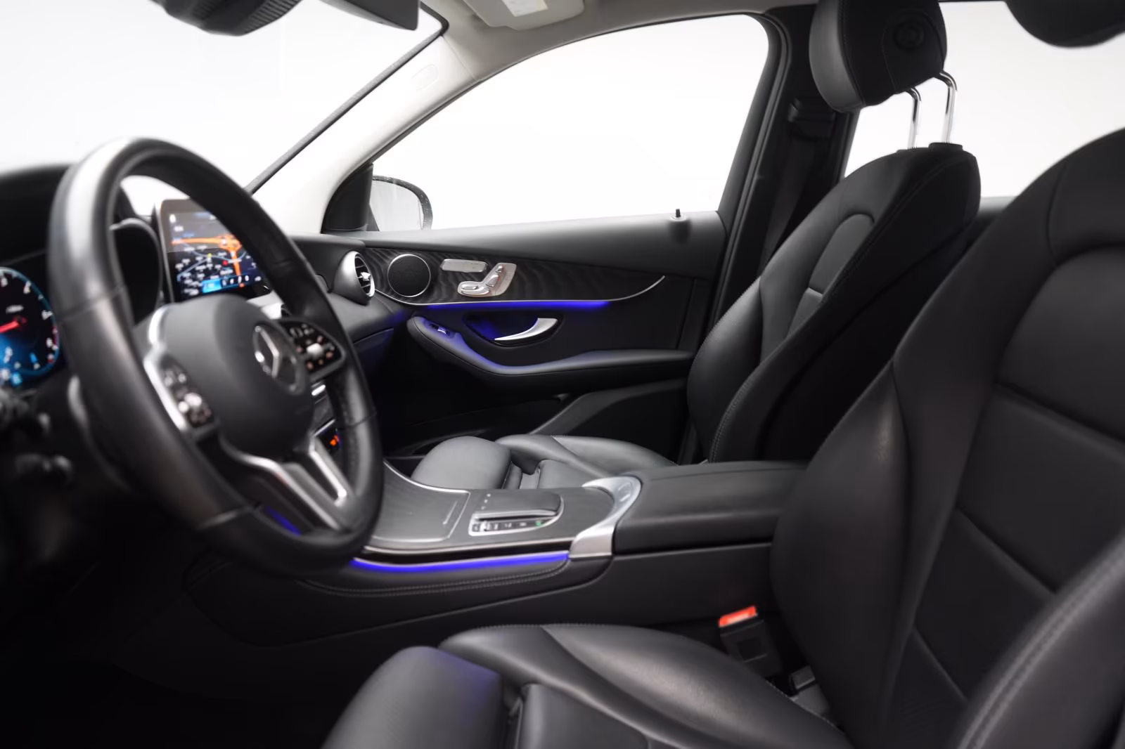 (B-711) Mercedes-Benz GLC 220 d 4Matic 9G-Tronic Leder/Distronic/HU - Image 6