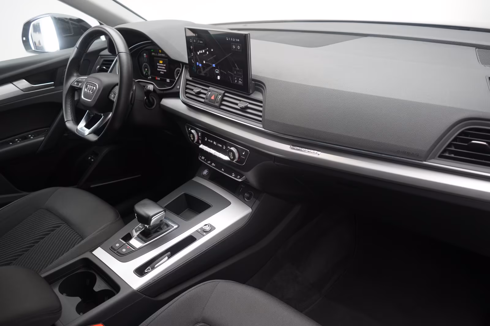 (B-469) Audi Q5(Hybrid) 50 TFSI e quattro S-tronic Temp/Kamera/B&O/Vi - Image 10