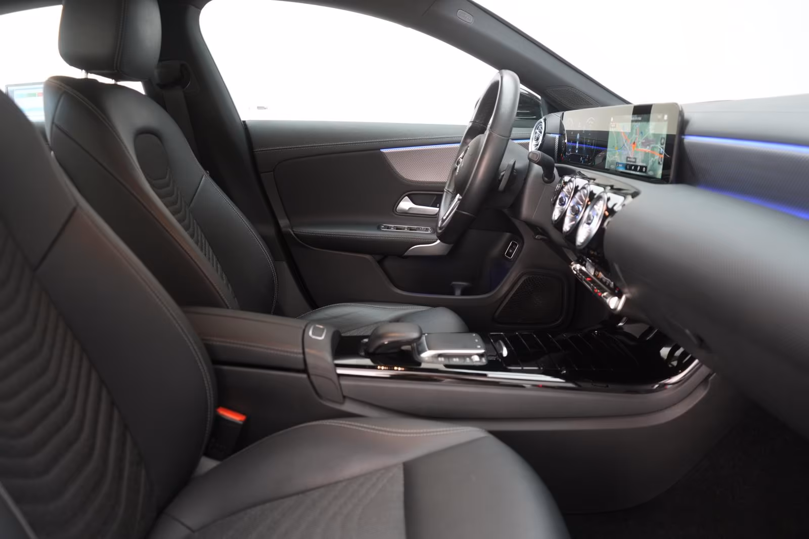 (B-019) Mercedes-Benz CLA 220 d 8G-DCT Progressive Temp/Kamera/ - Image 10