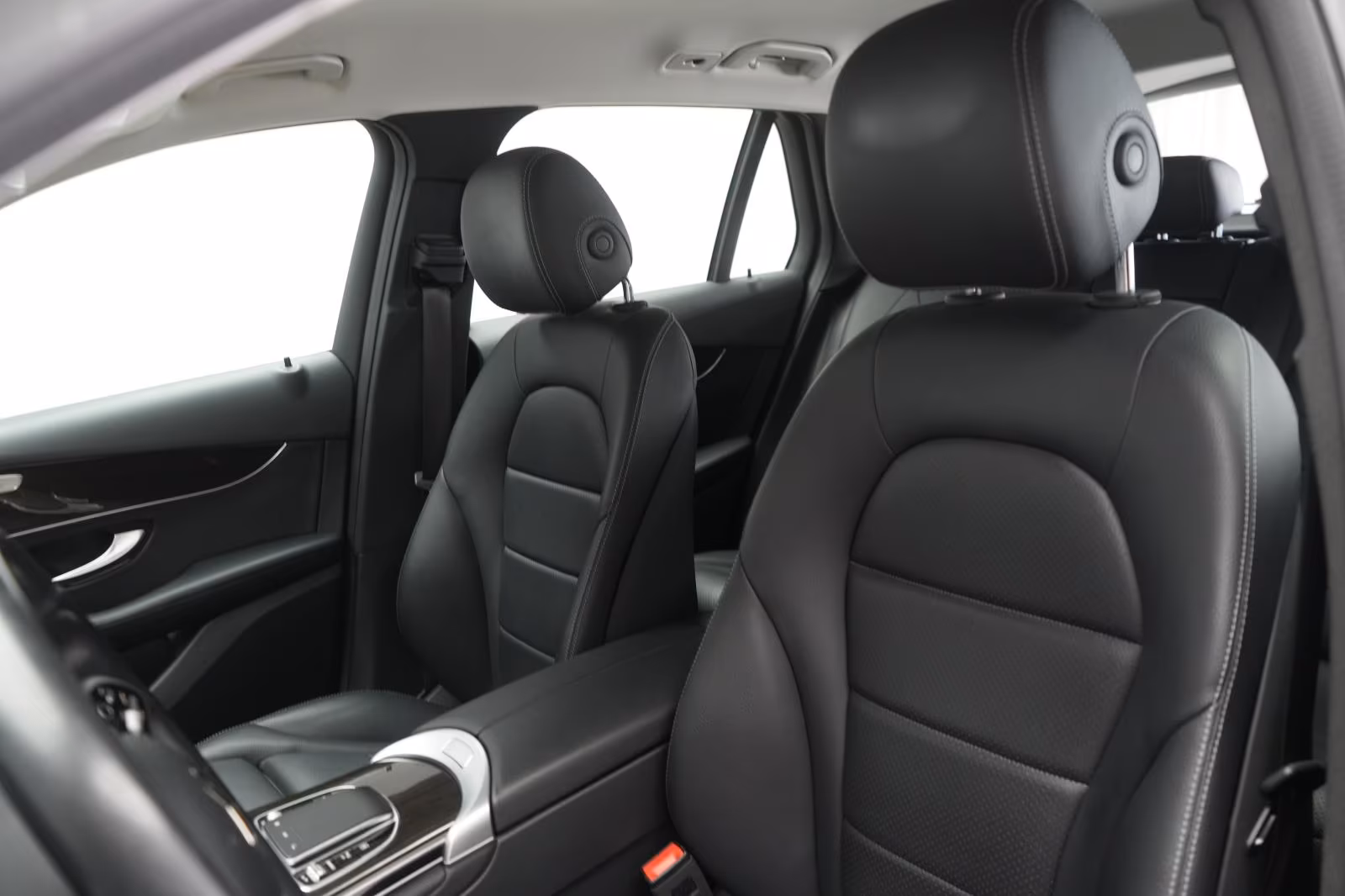 (B-183) Mercedes-Benz(Hybrid) GLC 300 de 4Matic 9G-Tronic Leder/Temp/Kame - Image 8