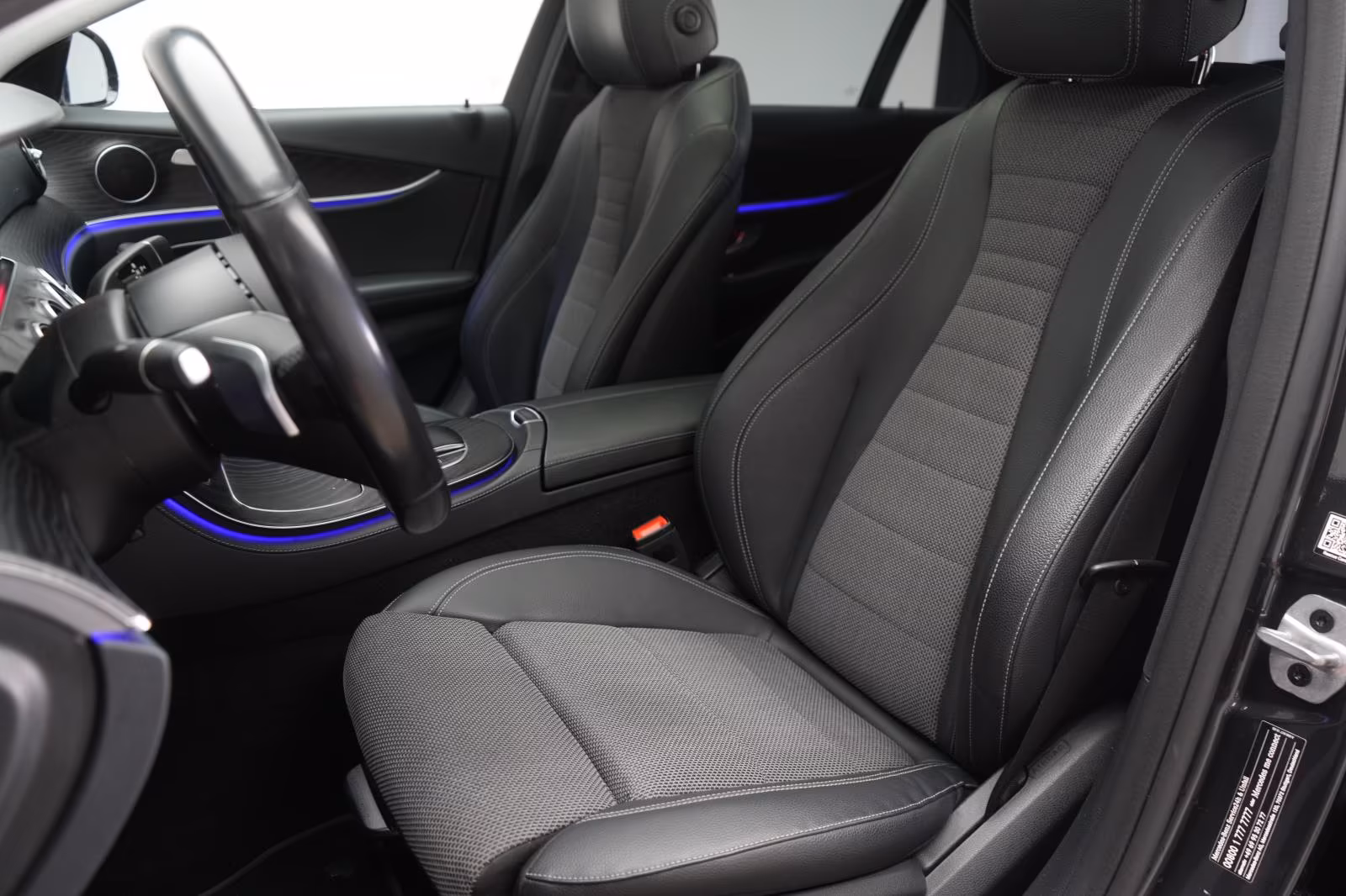 (B-099) Mercedes-Benz(Hybrid) E 300 de 9G-Tronic Avantgarde Distronic/Kamera - Image 7