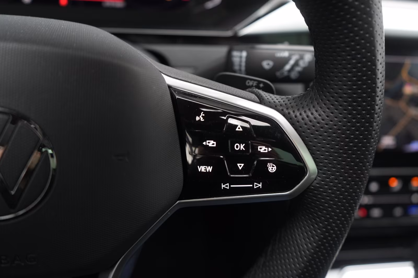 (B-066) Volkswagen Arteon Shooting Brake 2.0 TDI DSG R-Line ACC/Kam - Image 19