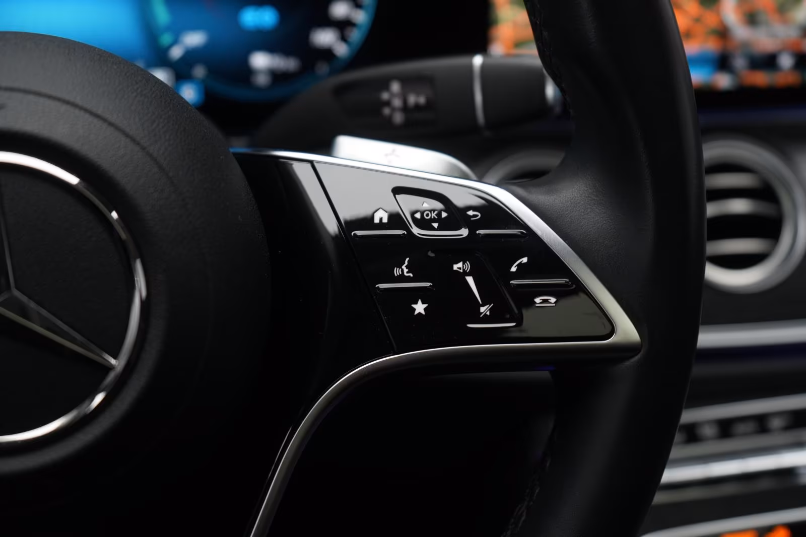 (B-664) Mercedes-Benz(Hybrid) E 300 E T 9G-Tronic Leder/Temp/Kamera/Pano/A - Image 20
