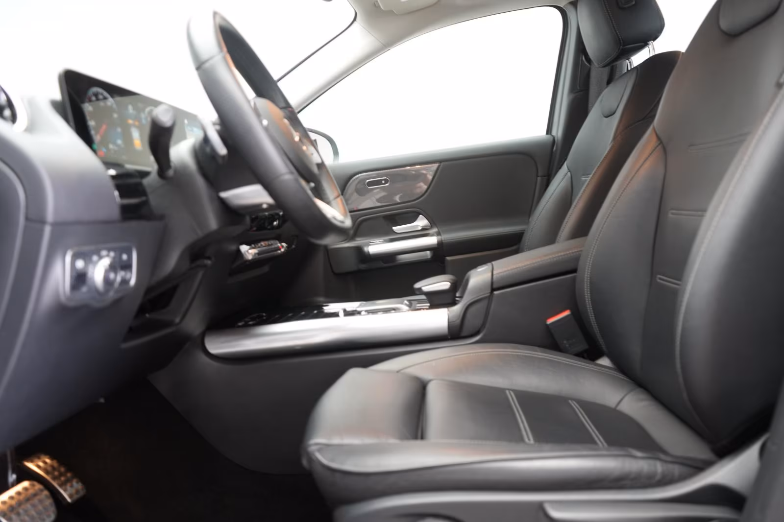 (B-336) Mercedes-Benz GLA 220 d 8G-DCT AMG Line Leder/Temp/Kame - Image 6