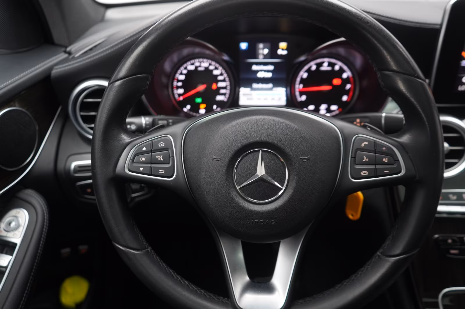 (B-788)Mercedes-Benz GLC 300 4Matic 9G-Tronic Exclusive Leder/Temp/Ka - Image 20