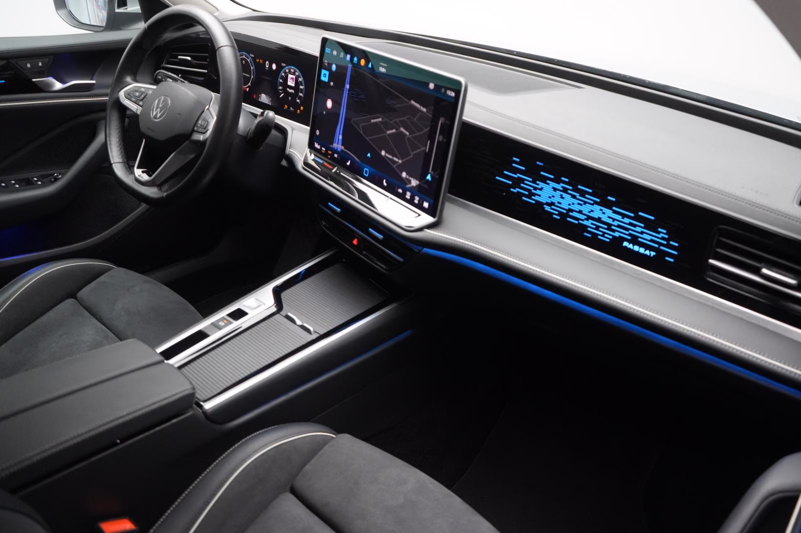 (B-270) Volkswagen Passat Variant 1.5 ETSI Elegance DSG - Image 9