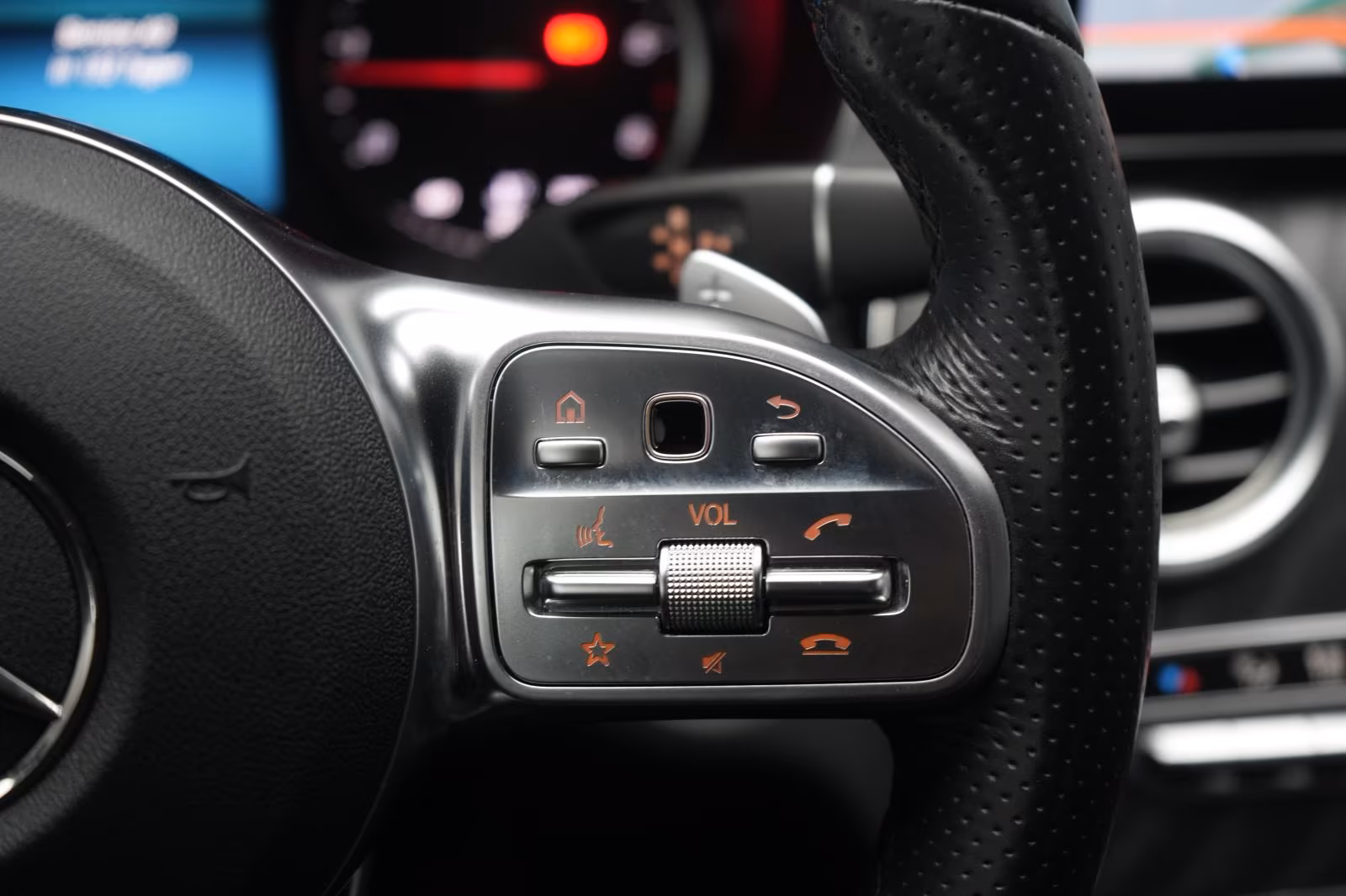 (B-100) Mercedes-Benz C 220 d 9G-Tronic AMG Navi/Distronic/Kamera/L - Image 19