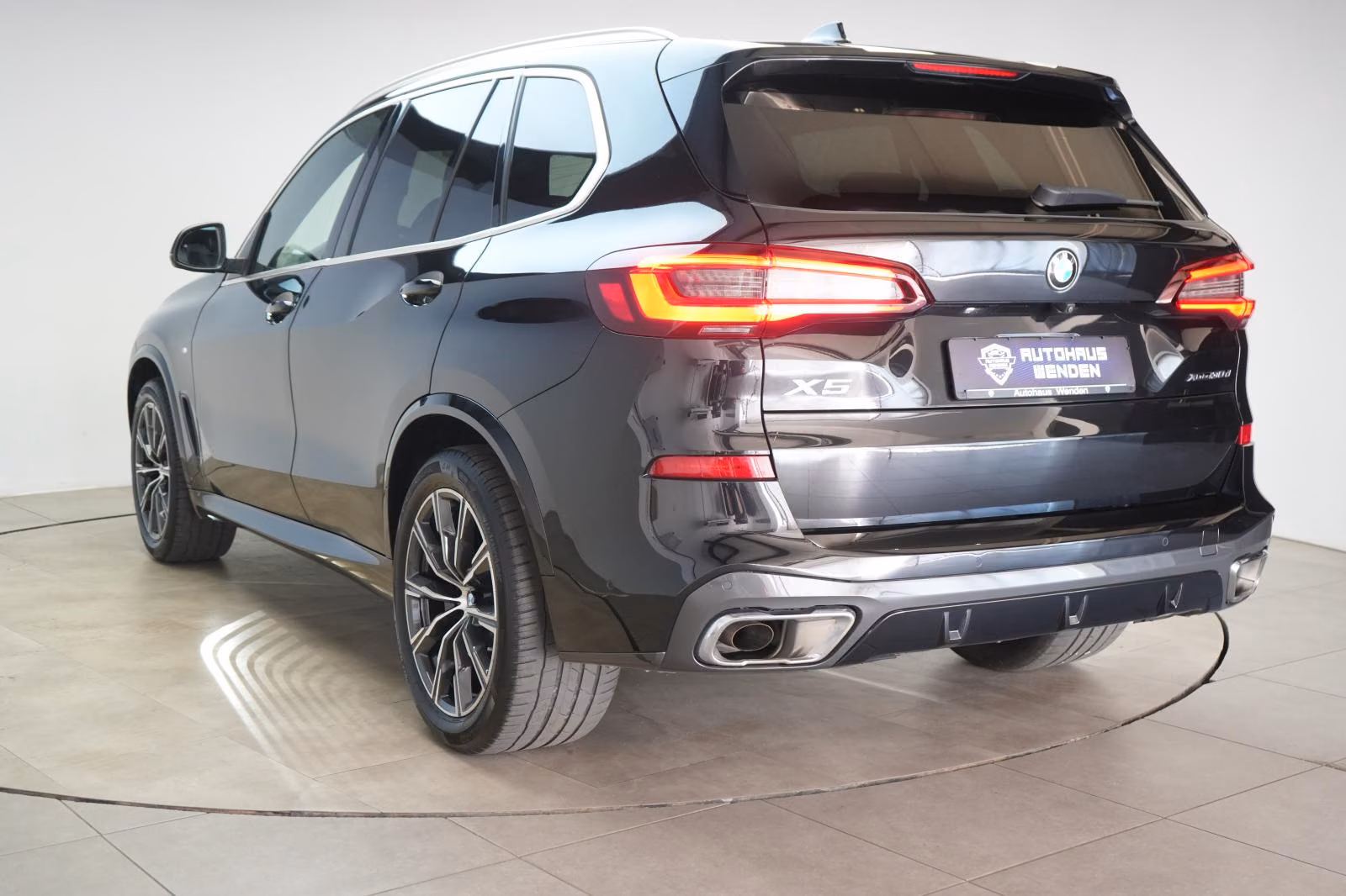 (B-493) BMW X5 xDrive30d M Sport Leder/ACC/Kamera/HUD/Pano/S - Image 4