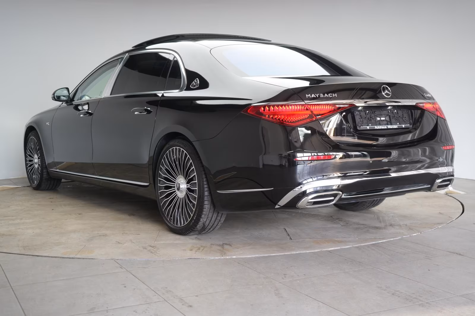 (B-402) Mercedes-Benz S 680 Maybach L 4Matic Distr/Pano/Chauffer/ - Image 4