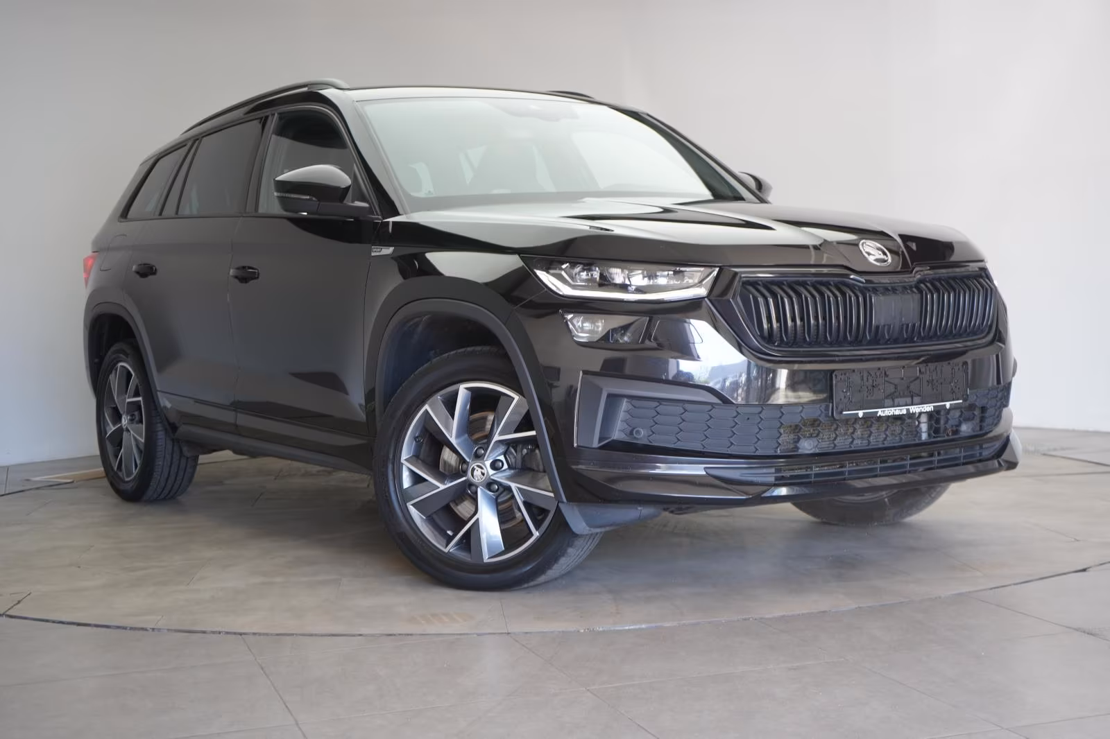 (B-380) Skoda Kodiaq(7 ghế) 2.0 TDI DSG Sportline ACC/Kamera/Virtual/ - Image 1