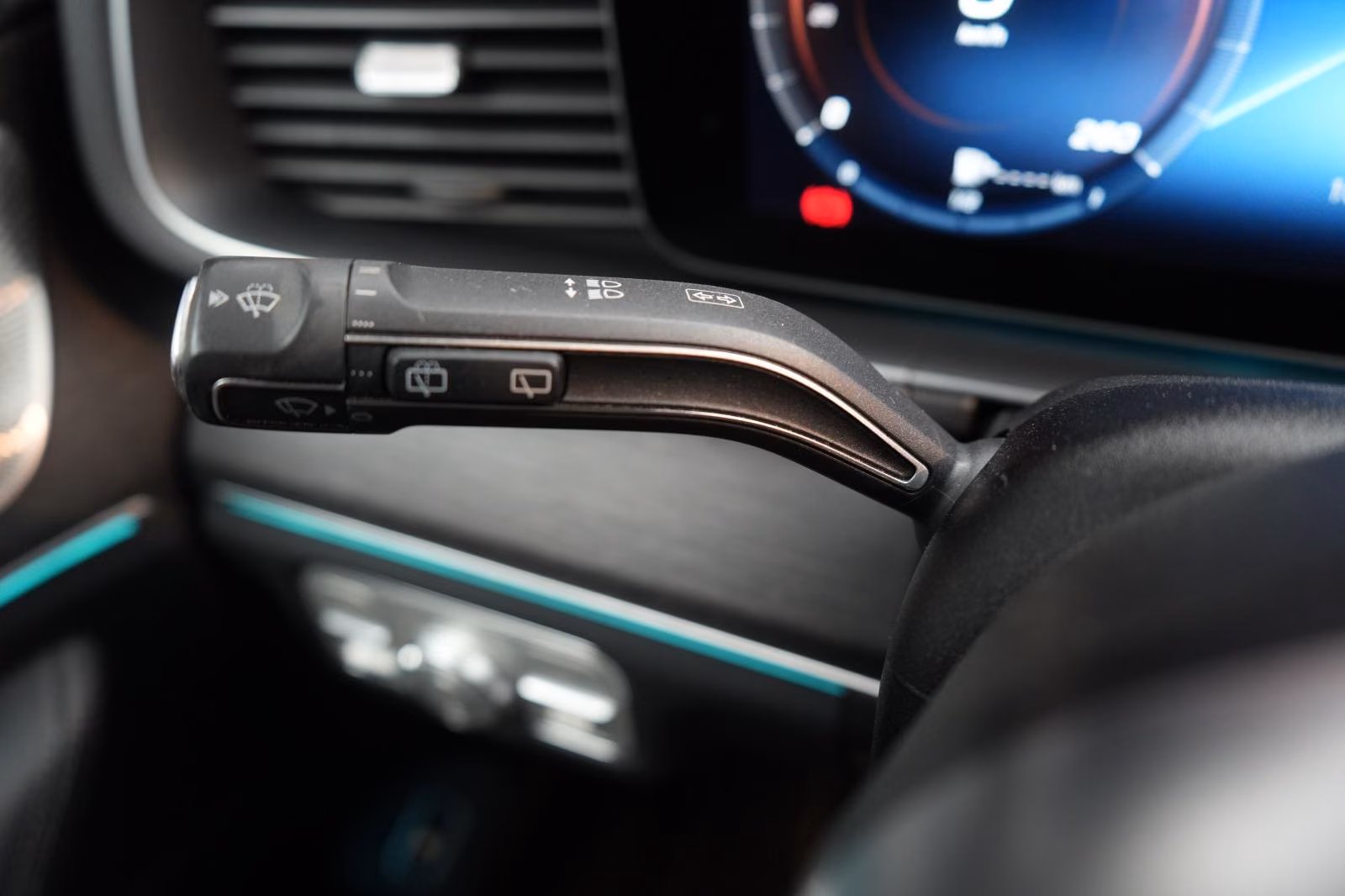 (B-267) Mercedes-Benz(Hybrid) GLE 350 de 4Matic 9G-T Distronic/Kamera/Standh - Image 15