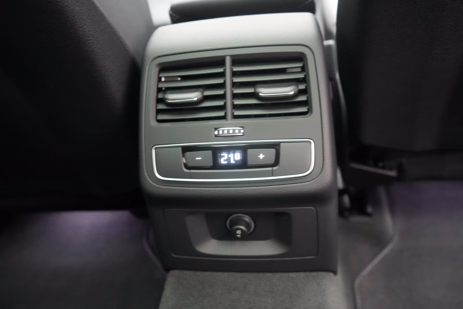 (B-593) Audi A4 40 TFSI S line ACC/Pano/Kamera/Matrix/B&O/Vir - Image 20