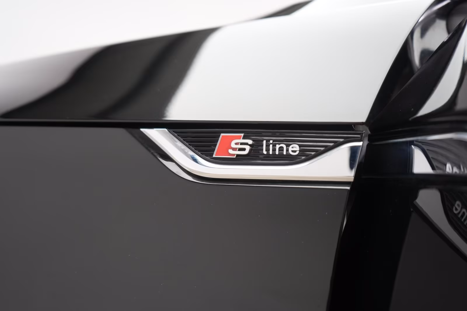 (B-532) Audi A5 45 TFSI quattro S line Leder/ACC/Kamera/Matri - Image 24