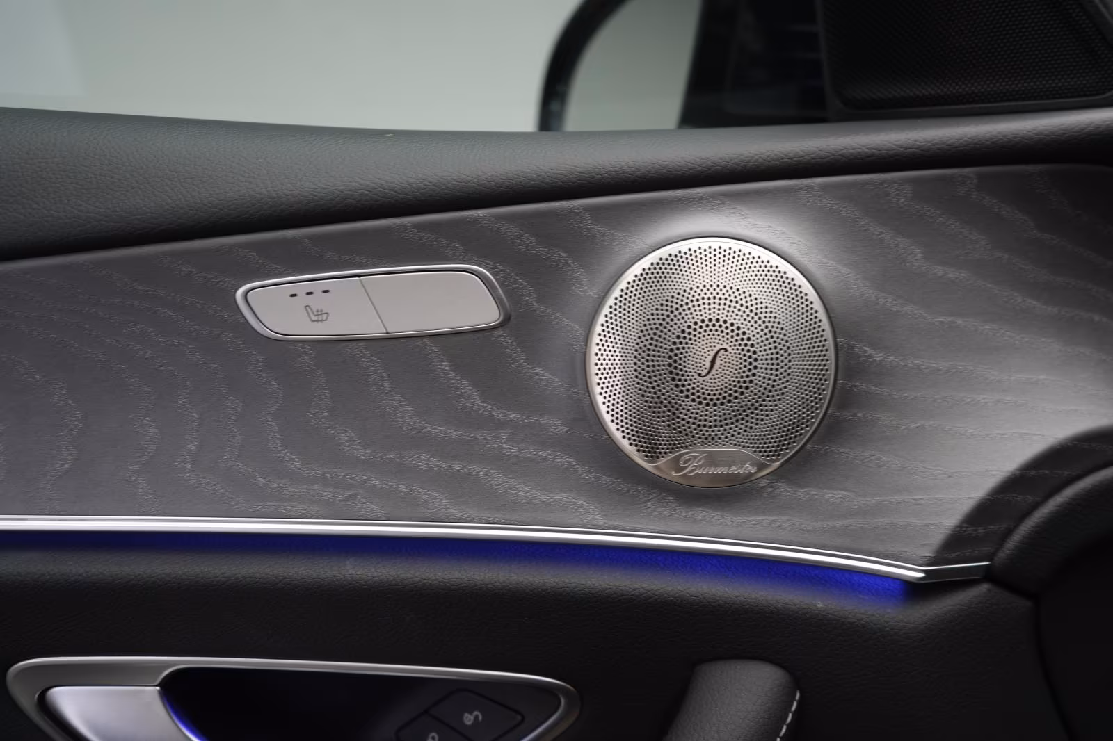 (B-567) Mercedes-Benz(Hybrid) E 300 de 9G-Tronic Avantgarde - Image 22