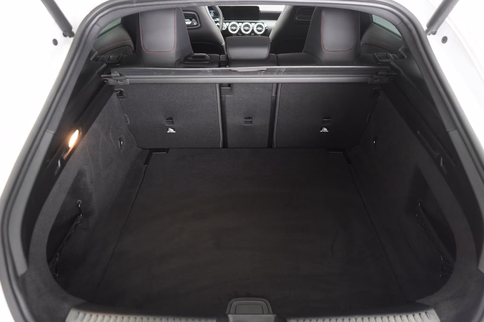 (B-202) Mercedes-Benz CLA 220 Shooting Brake d 8G-DCT AMG Line Adv - Image 22