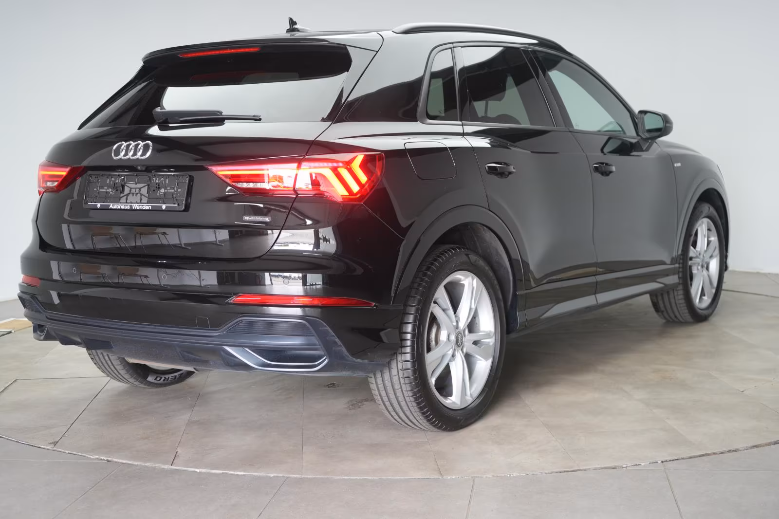 (B-347) Audi Q3 40 TDI quattro S tronic S line ACC/Kamera/Vir - Image 5