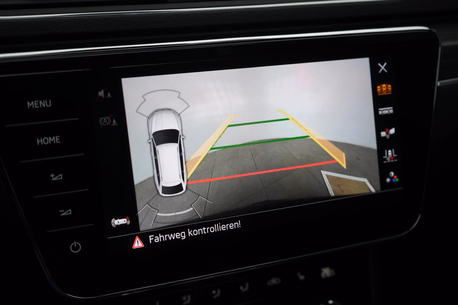 (B-612) Skoda Superb 2.0 TDI DSG ACC/Kamera/Pano/Virtual/Lane - Image 15
