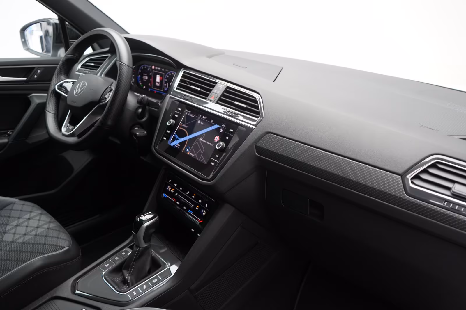 (B-115) Volkswagen Tiguan 1.5 TSI DSG R line ACC/Virtual/AHK/Lane/I - Image 10
