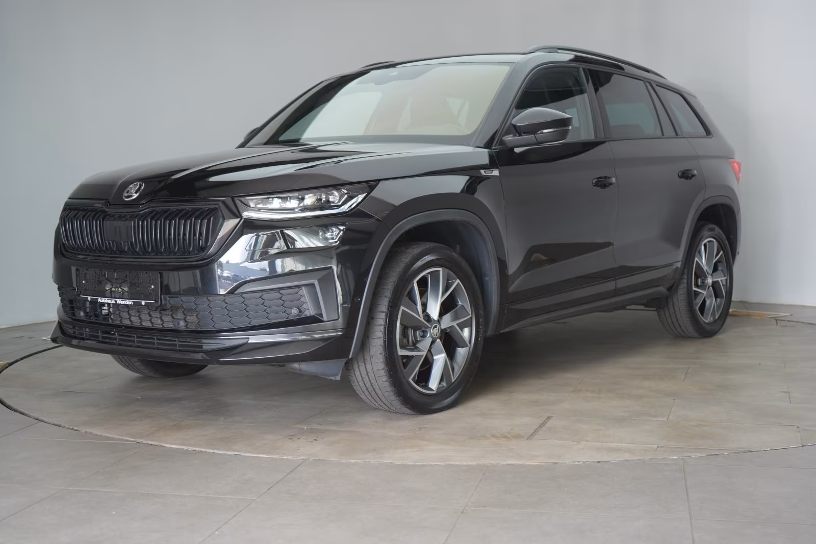 (B-313) Skoda Kodiaq 2.0 TDI 4x4 DSG Sportline ACC/Kamera/Virt - Image 3
