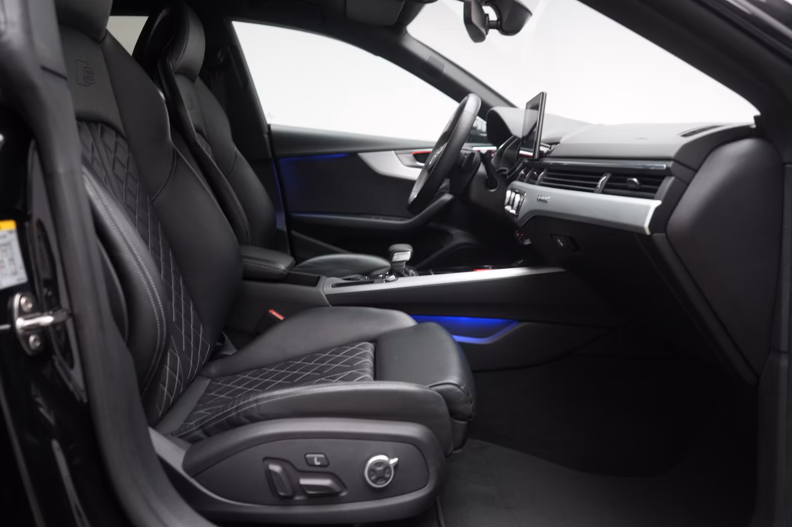 (B-519) Audi A5 50 TDI quattro tiptronic S line RS.sitze/ACC/ - Image 9