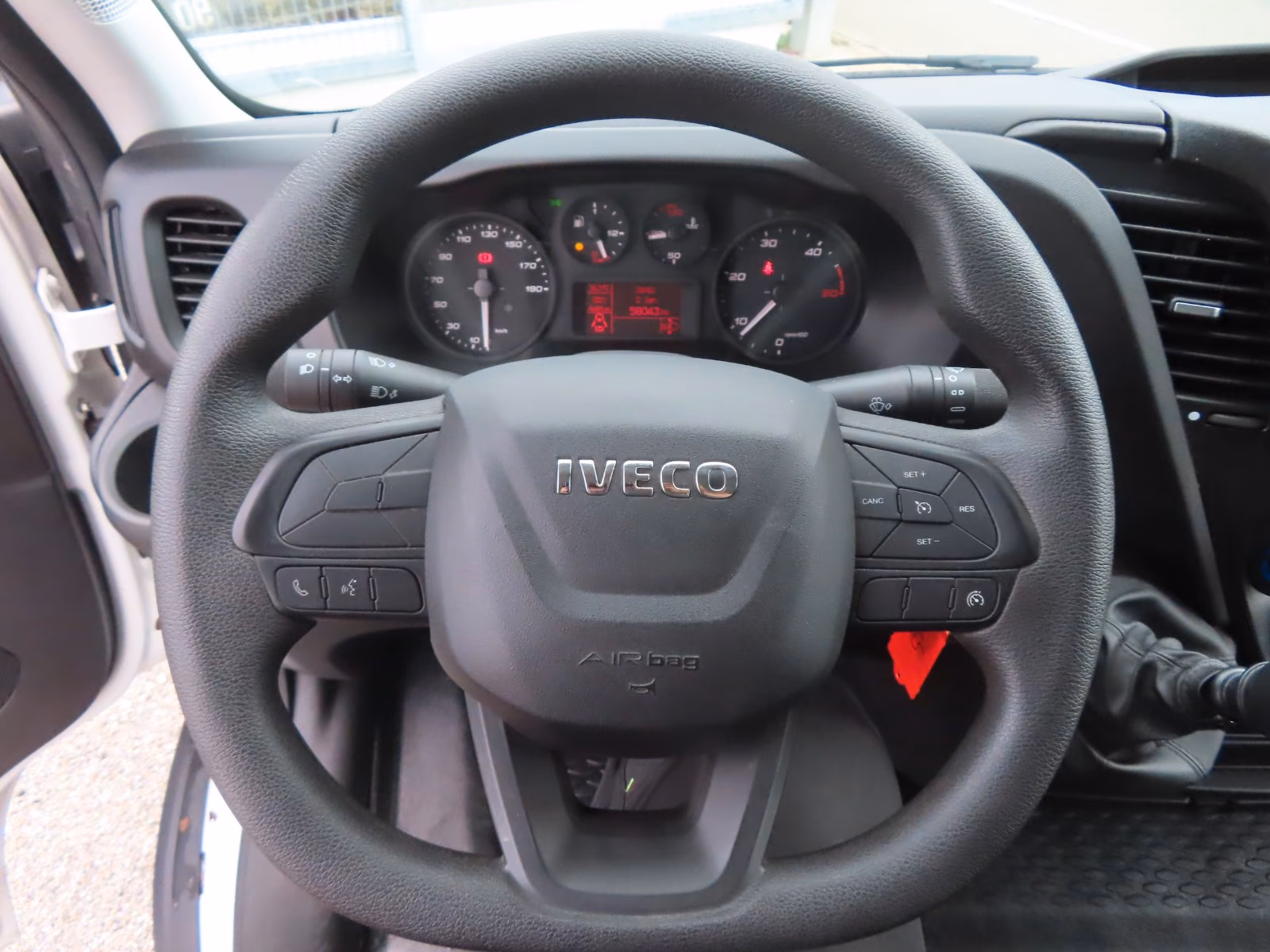 (IV-165) Iveco 35C16 3,0 Möbelkoffer - Image 10
