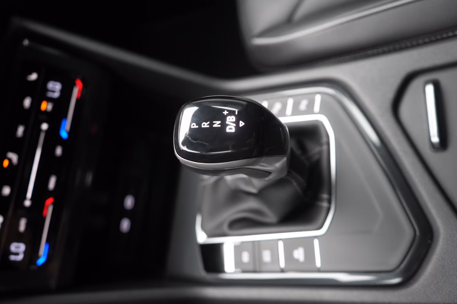 (B-037) Volkswagen(Hybrid) Tiguan 1.4 eHybrid DSG R-Line Leder/ACC/Kamera/V - Image 21