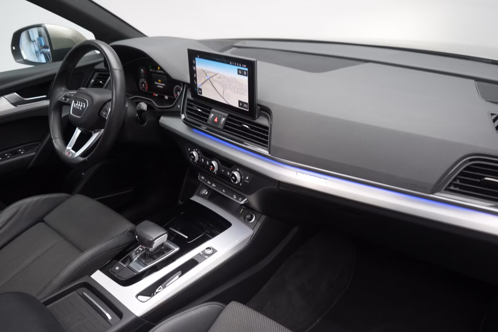 (B-299) Audi Q5 50 TDI Sportback quattro S line Temp/Ka - Image 10