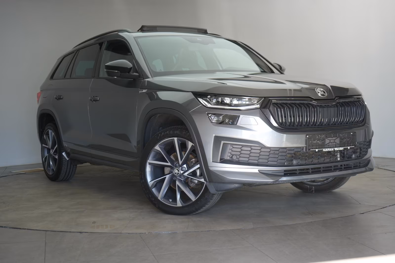 (B-525) Skoda Kodiaq 2.0 TDI DSG Sportline CarPlay/ACC/Kamera/ - Image 1