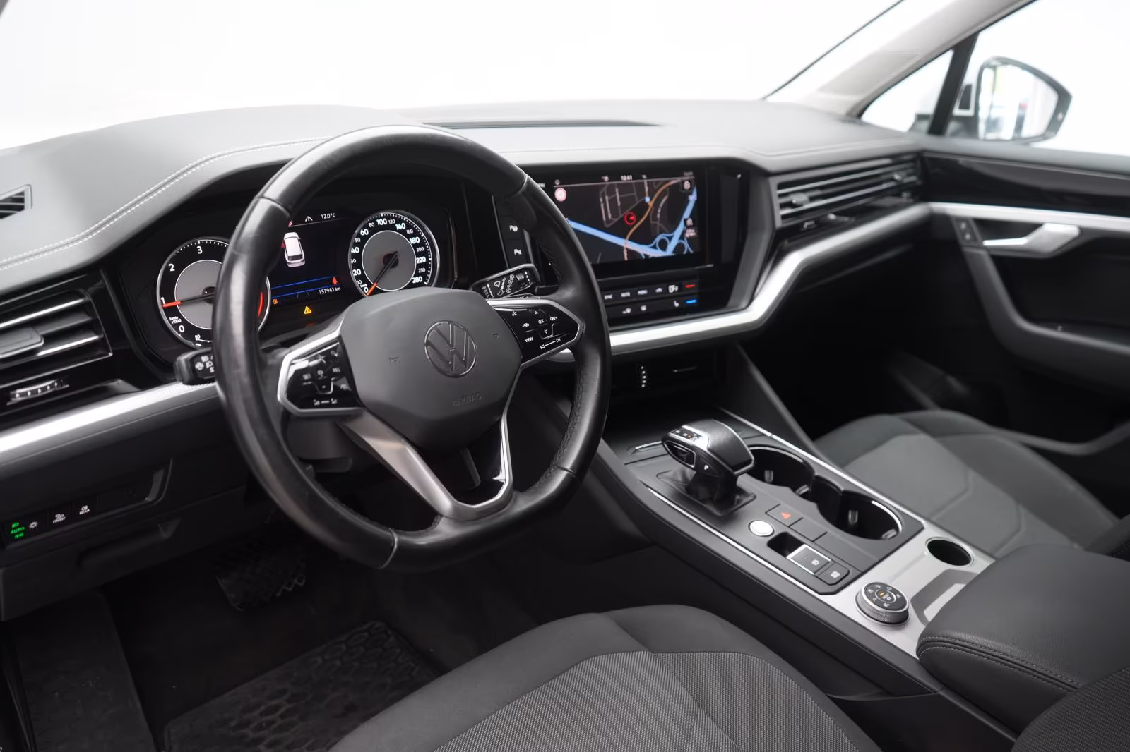 (B-390) Volkswagen Touareg 3.0 V6 TDI 4Motion ACC/Kamera/AHK/Lane/ - Image 7