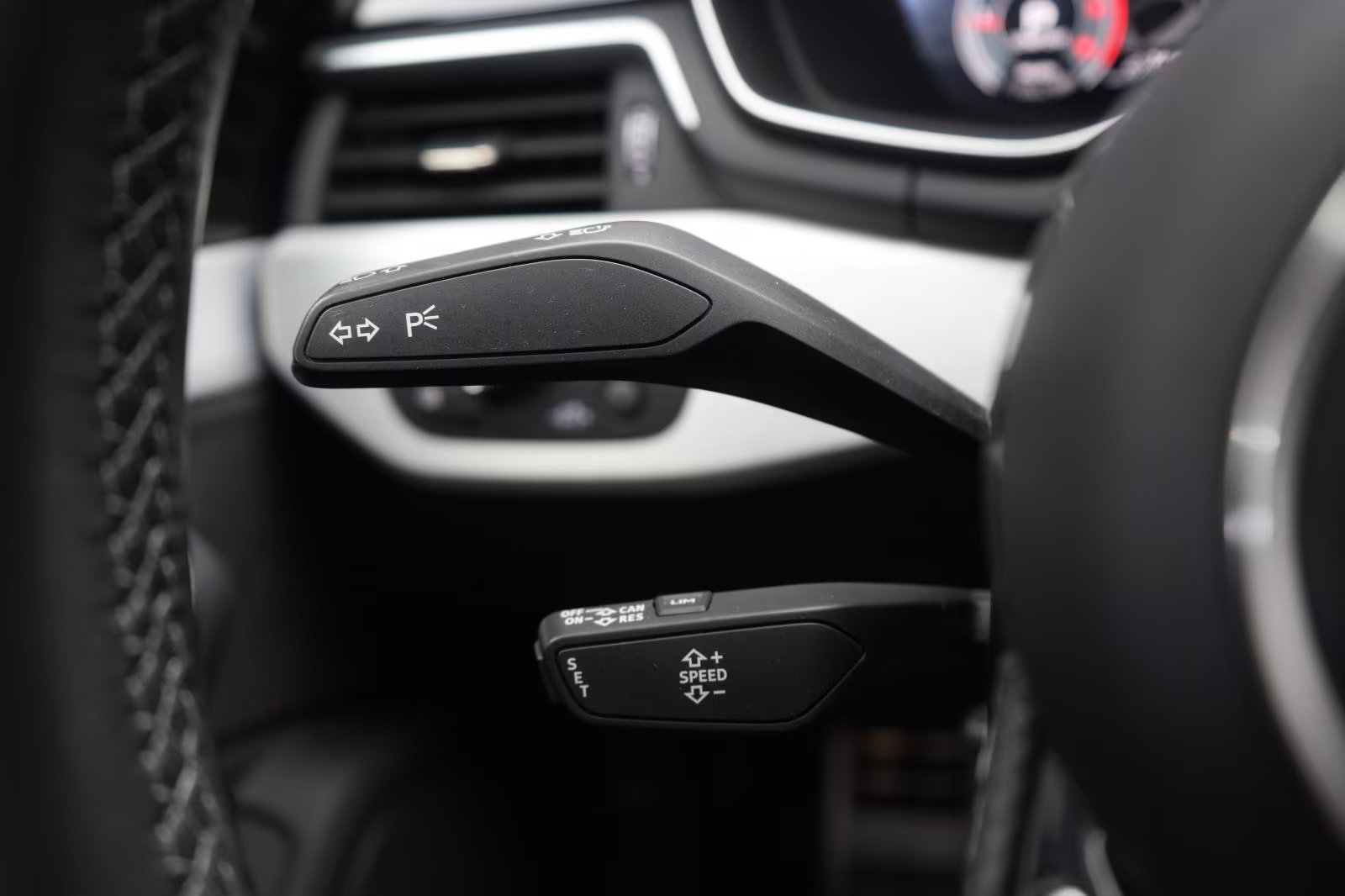 (B-04) Audi A5 40 TDI S tronic S line CarPlay/Temp/Virtual/A - Image 18