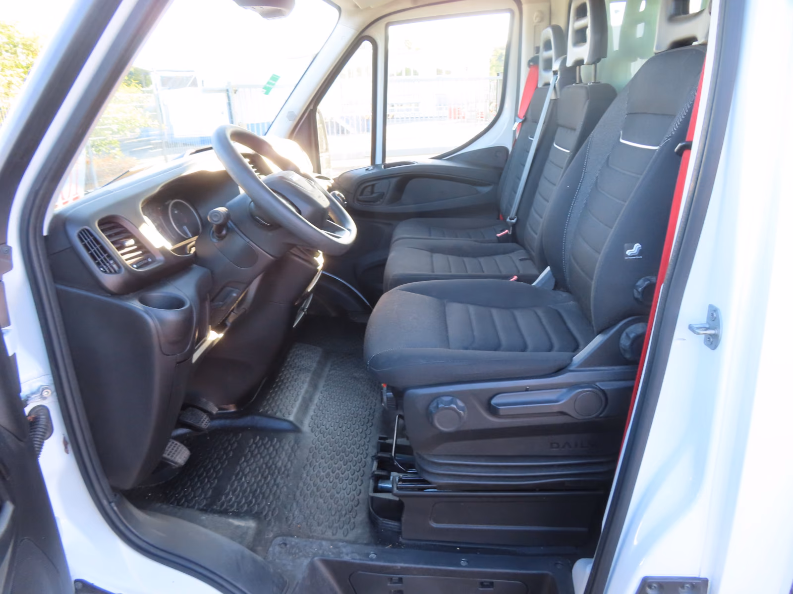 (IV-102) Iveco 35C16 3,0 Daily Seitl Tür - Image 6
