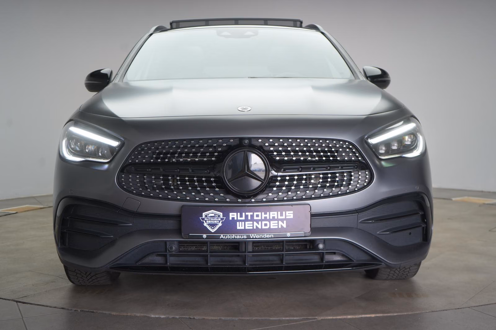 (B-060) Mercedes-Benz GLA 220 d 4Matic 8G-DCT AMG Temp/Kamera/Pa - Image 2