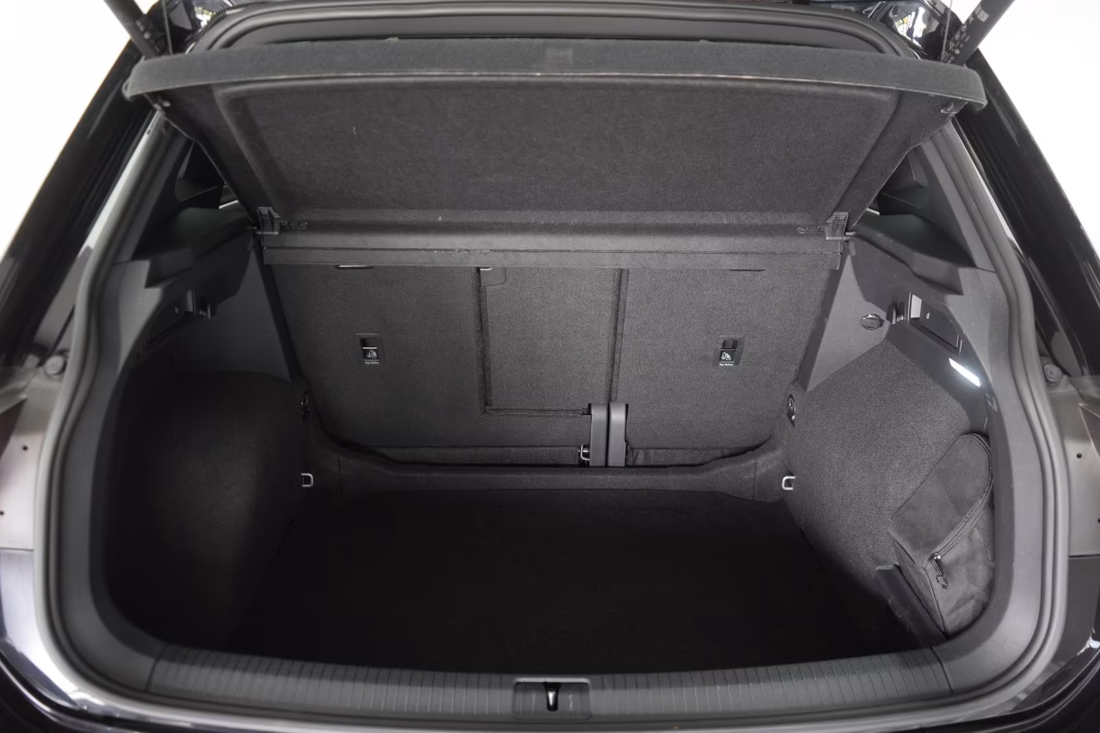 (B-301) Volkswagen Tiguan 2.0 TDI 4Motion DSG R line ACC/Kamera/Vir - Image 22